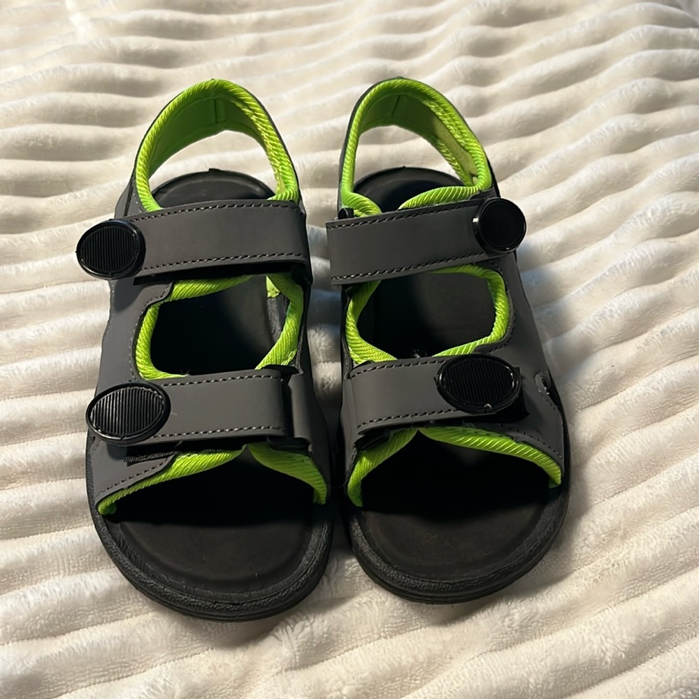 EUC Boys RBX Sandals